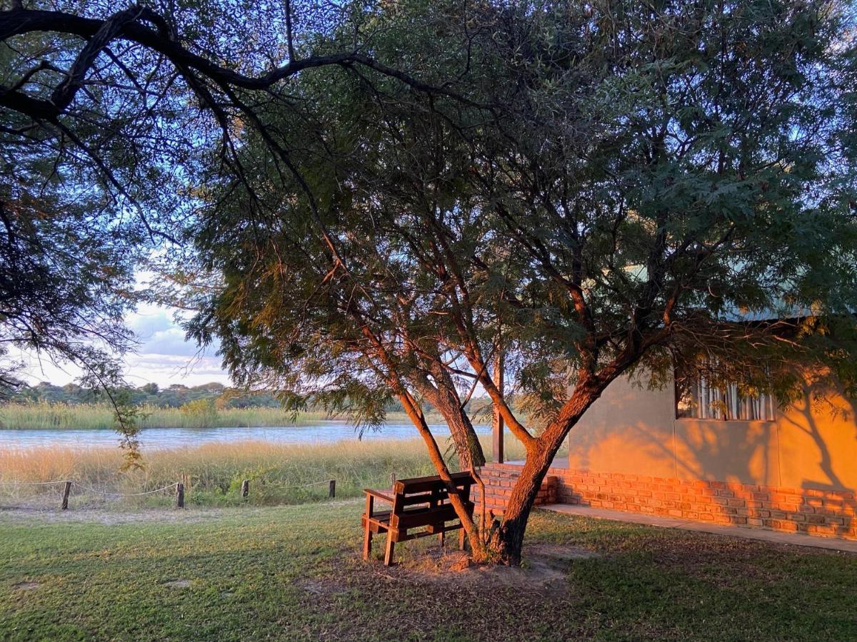 Kuvira River Camp Divundu Экстерьер фото